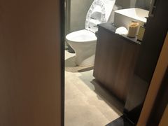 -快乐大桶水养生足浴SPA(前兴路店)