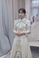 -NaNa婚纱礼服馆