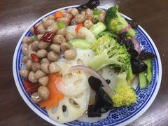 素拼-崇德楼水盆牛羊肉泡馍馆(文艺路店)