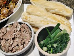虾酱卷子-渔民船说·北塘海鲜·天津菜·海肠捞饭(北塘古镇店)