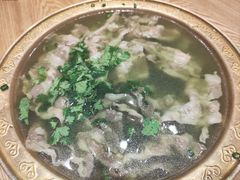 韭花汆羊肉-和和小厨