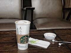 -星巴克臻选(盐城金鹰聚龙湖店)