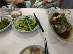 -围龙屋客家食府(福田店)