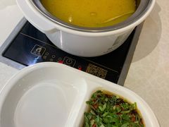 -百品聚旋转火锅(万德庄店)