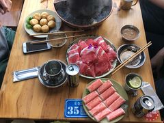 招牌生食蟹肉-东镇老火锅(长春路首店)