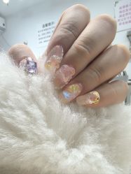 -晨·艺美甲美睫