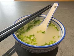 骨头汤-艾米私房馄饨