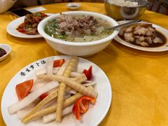 -荣生萝卜汤饭店