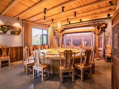 -头上红煨盐鸡乡村食府