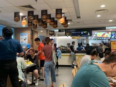 -麦当劳(轻轨曹杨路店)