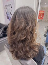 -Coo Hair salon