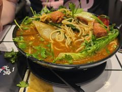 -肥汁米蘭香港米线(长宁来福士店)