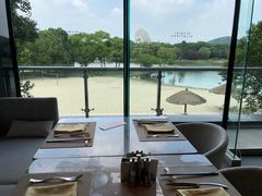 -上海佘山世茂艾美酒店
