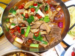 牛腩煲-吃香喝辣·地道衡东菜(南岳大庙店)