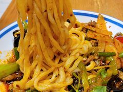 菜拌拉条子-伊兴面片·清真(五泉山店)