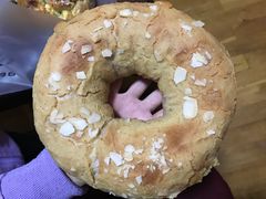 -焙丽拾光(麦凯乐直营店)