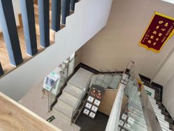 -苗方清颜痘肌研究所