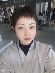 -苑苑发型设计