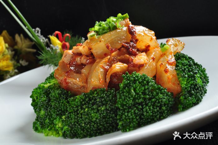 兰花干烧牛筋 48元份