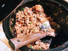 云南野生菌煲仔饭-狐狸爱上椰子鸡(滨江星光大道店)