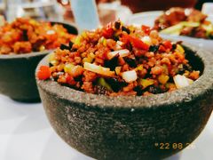 黑红三剁双拼-蝴蝶泉宾馆-中餐厅