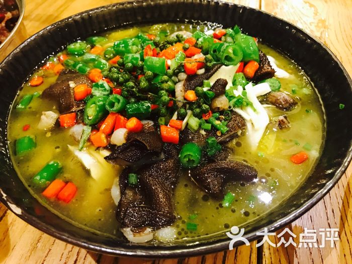 成都娃娃花园餐厅(宁海路店)双椒黄喉图片 - 第1张