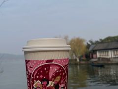 姜饼拿铁-COSTA COFFEE(西湖天地店)