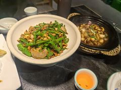 -南海底小海鲜·湘菜(鲁巷吴家湾店)