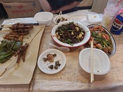-郑记•不夜城烧烤•龙虾•虾蟹(黄鹤楼店)
