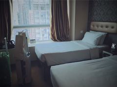 -香港华美达海景酒店