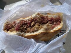 鸭肠腊牛肉夹馍-清真拉妈卤味(回民街店)