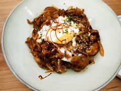 杂菌温泉蛋烧肉饭-Artisan匠匠(中央大街店)