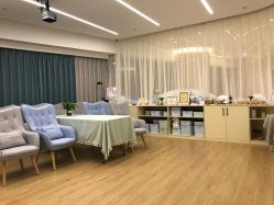 点击看大图 -慢脚印孕产中心(园区国金店)