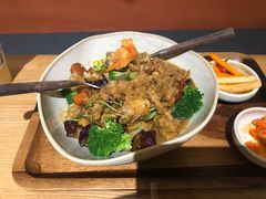 -HELLO 27 意面·沙拉·帕尼尼