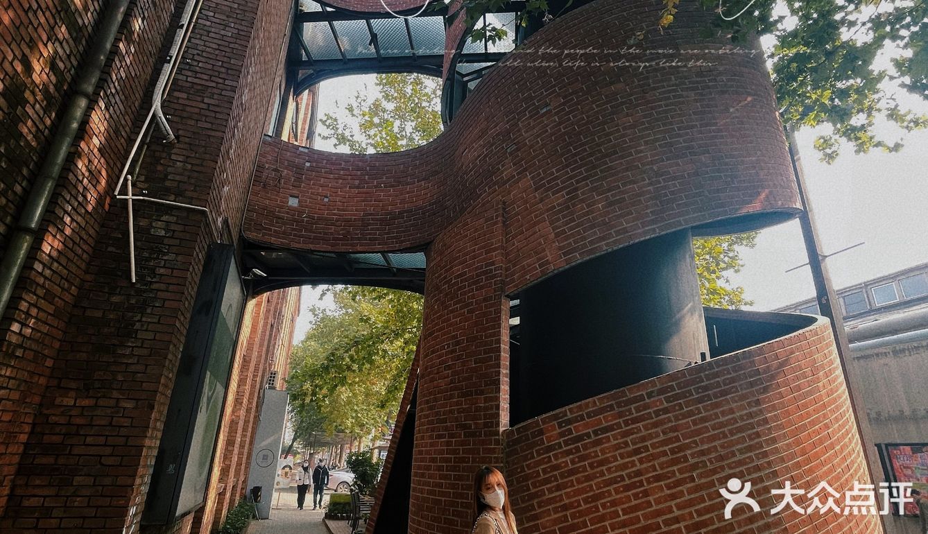 798艺术园区绝绝子拍照圣地