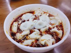 酸汤牛肉水饺-回坊马二饺子馆