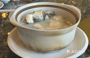Braised Fish Head in Clay Pot