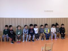 -小门牙好性格托育(北外滩中心)