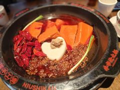 -牛市坎火锅(建设路店)