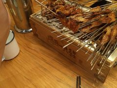 -喝丢一只鞋海鲜烧烤·海肠捞饭(文体街店)