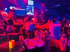 -vimi便利店酒吧