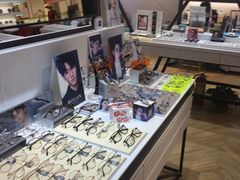 -沫芮眼镜·蔡司·依视路·尼康明月(环创店)