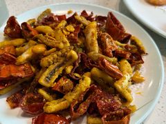 -巧克力渔家.小船海鲜胶东菜(万平口店)