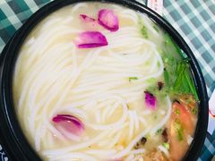 -双桥园·云南过桥米线(古城南门店)
