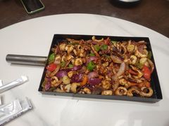 -小柒家第一锹东北菜(城关店)