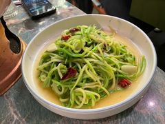 炒小瓜-浩海火燒雲傣家菜(芮欧百货店)