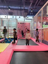 -LuckyStar幸运星家庭娱乐中心(东莞国贸店)