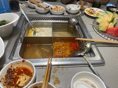 -海底捞火锅(旭辉MALL店)