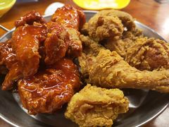 -BHC炸鸡(明洞总店)