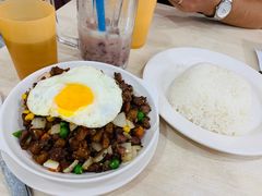 干免治牛肉饭-喜莲咖啡